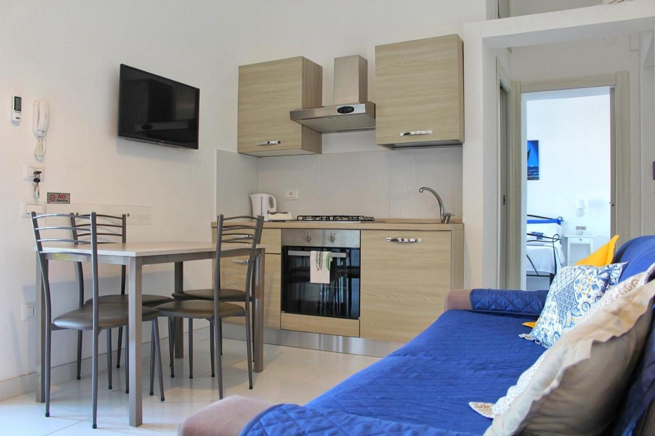 Villa Ines HolidayHouse Maiori Exterior foto